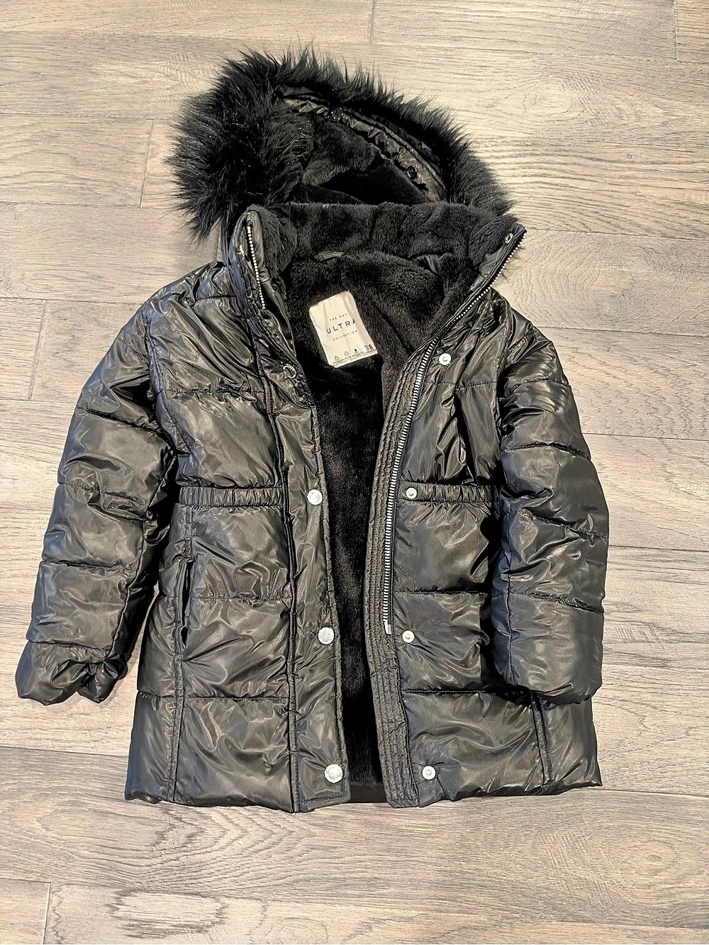 Abercrombie Kids Ultra Collection Girls 7/8 Black Puffer Coat